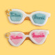 Biscuits décorés en forme de lunettes avec inscription futurs mariés.